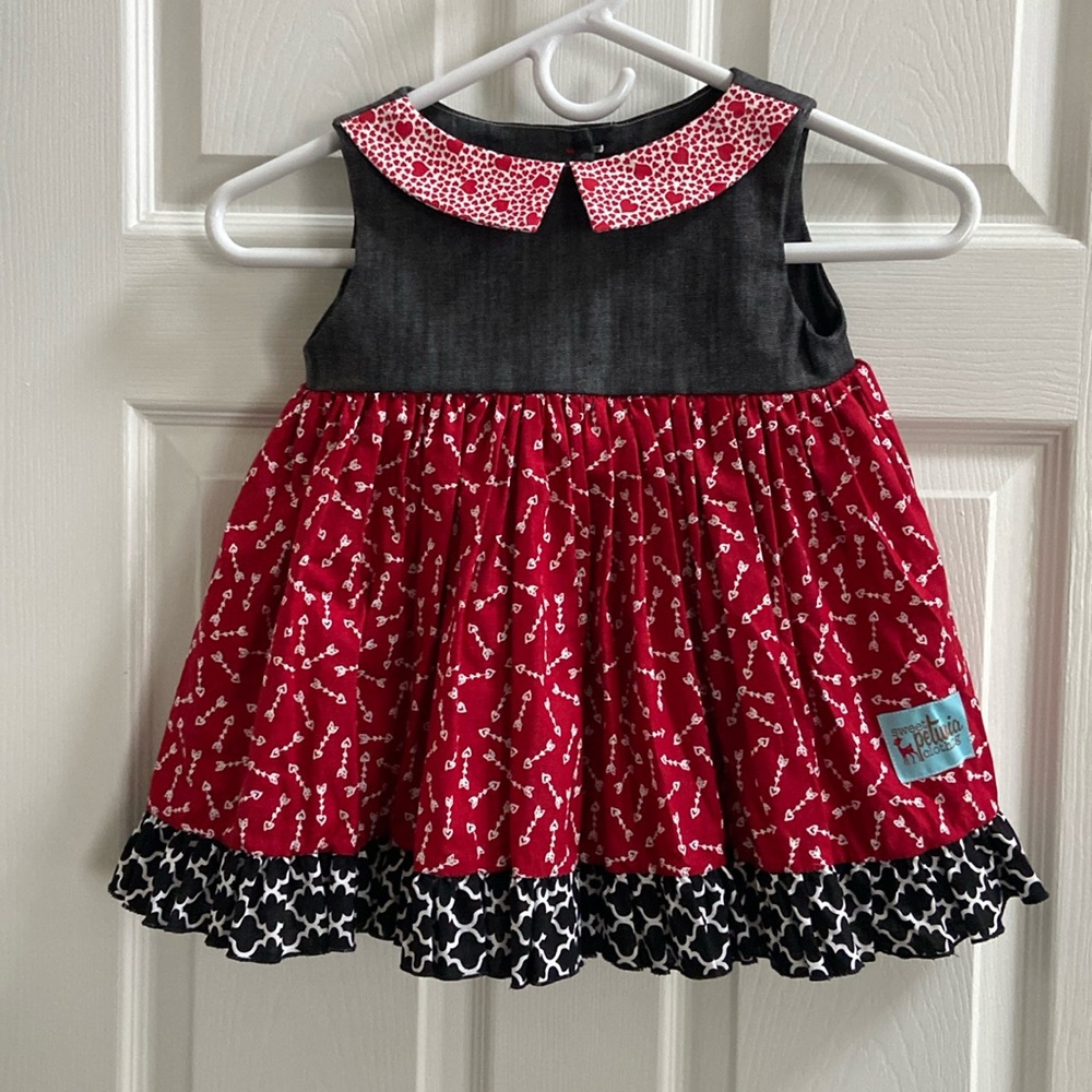 Sweet Petunia - Dress w/ hearts ❤️ size 4